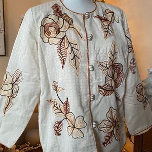 Beautiful Embroidered jacket Petite Large